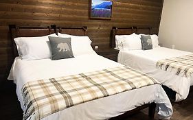Spruce Lodge